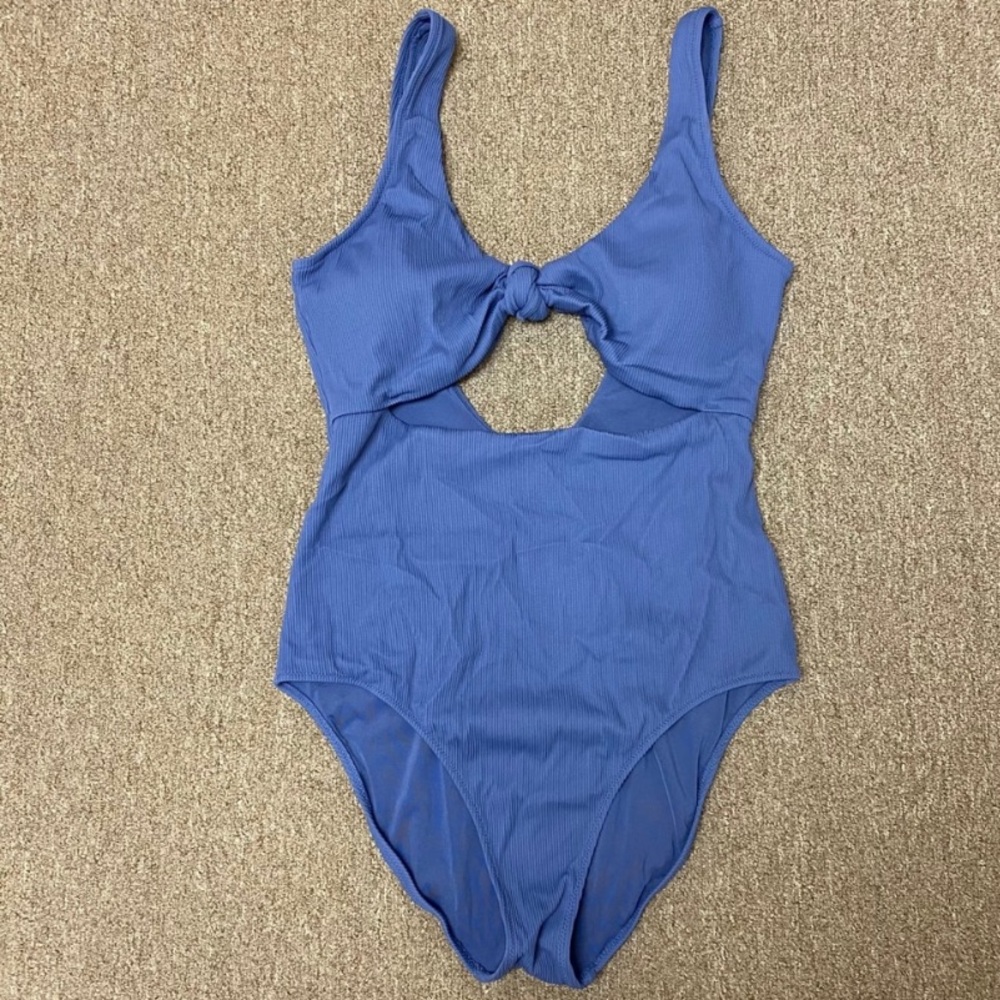 Aeria one piece LRG
